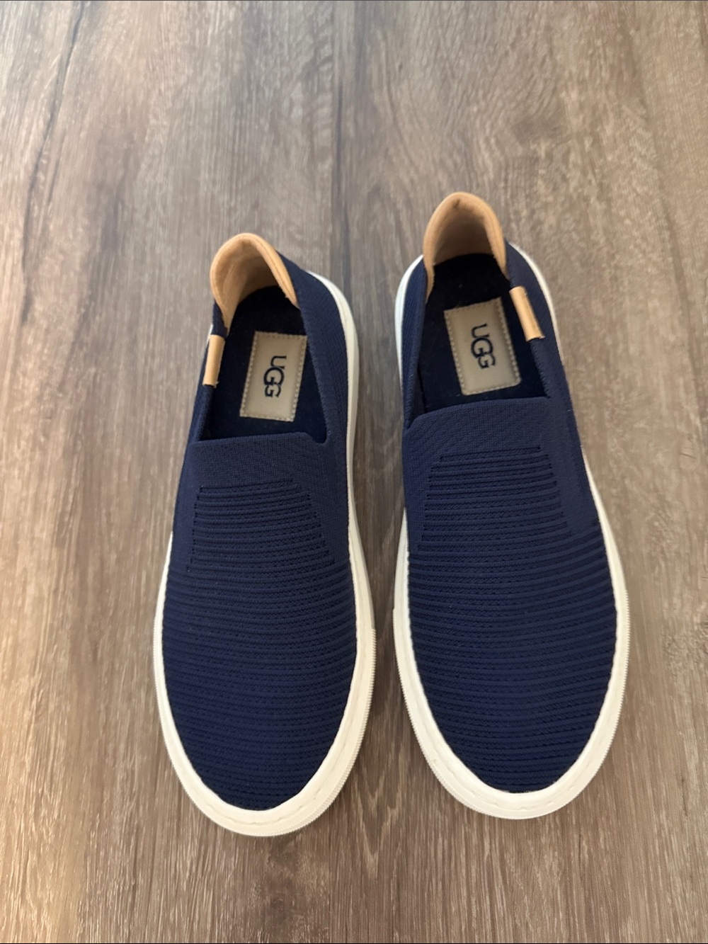 UGG Women’s Alameda Sammy Slip-on Navy Shoes